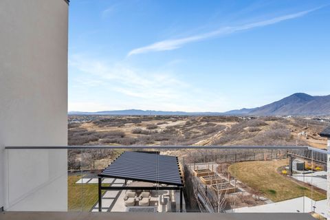 Tiny photo for 3918 S MAPLETON ESTATES DR, Mapleton, UT 84664 (MLS # 2144618)