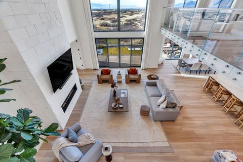 Tiny photo for 3918 S MAPLETON ESTATES DR, Mapleton, UT 84664 (MLS # 2144618)