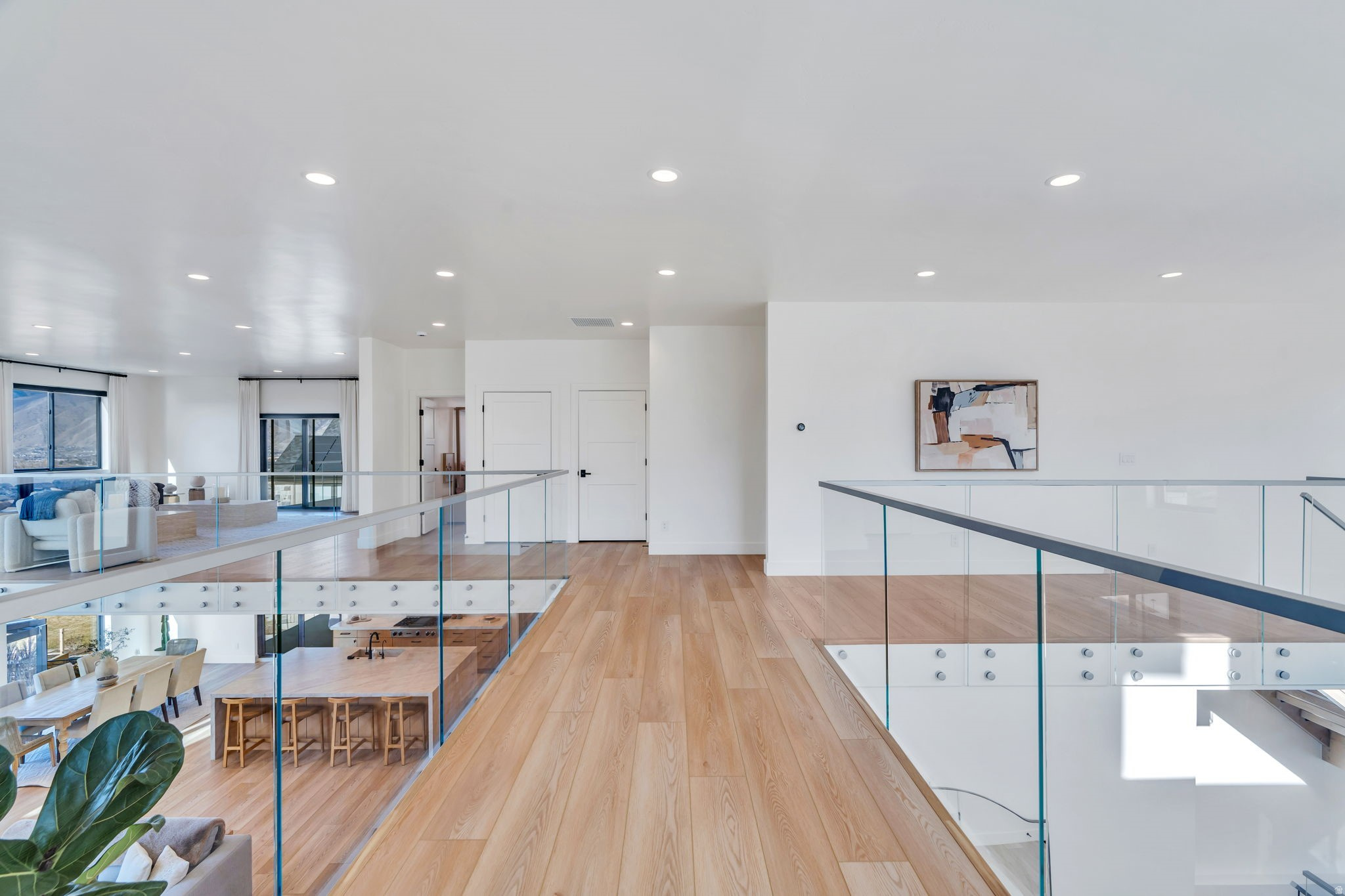 HIDDEN HOLLOW - Residential