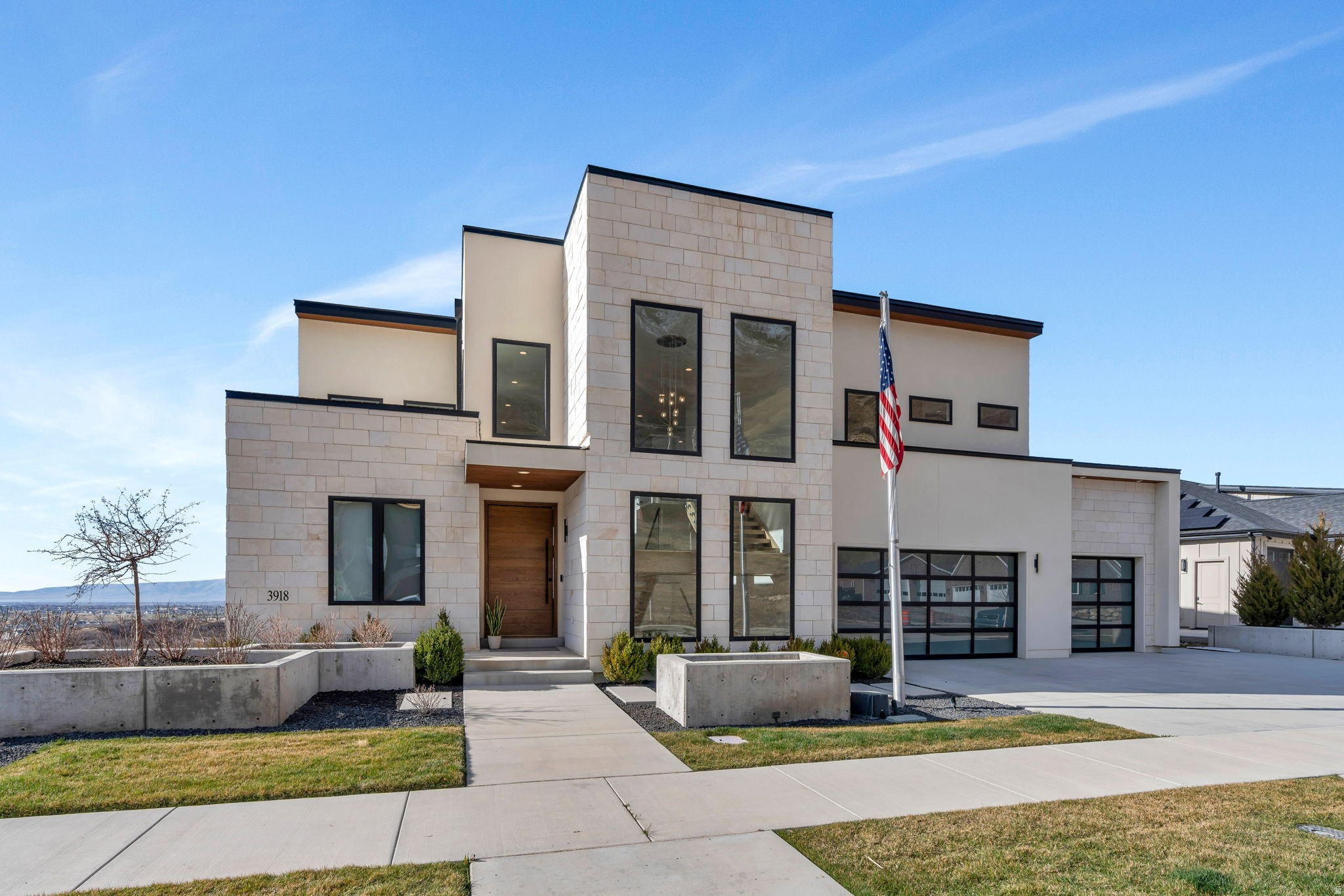 HIDDEN HOLLOW - Residential