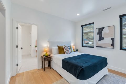 Tiny photo for 3918 S MAPLETON ESTATES DR, Mapleton, UT 84664 (MLS # 2144618)