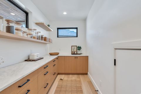 Tiny photo for 3918 S MAPLETON ESTATES DR, Mapleton, UT 84664 (MLS # 2144618)