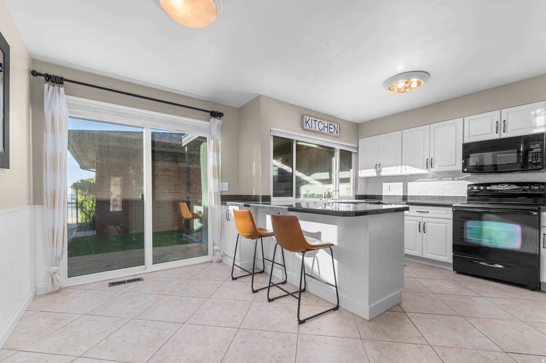 MAPLE HILLS - Residential