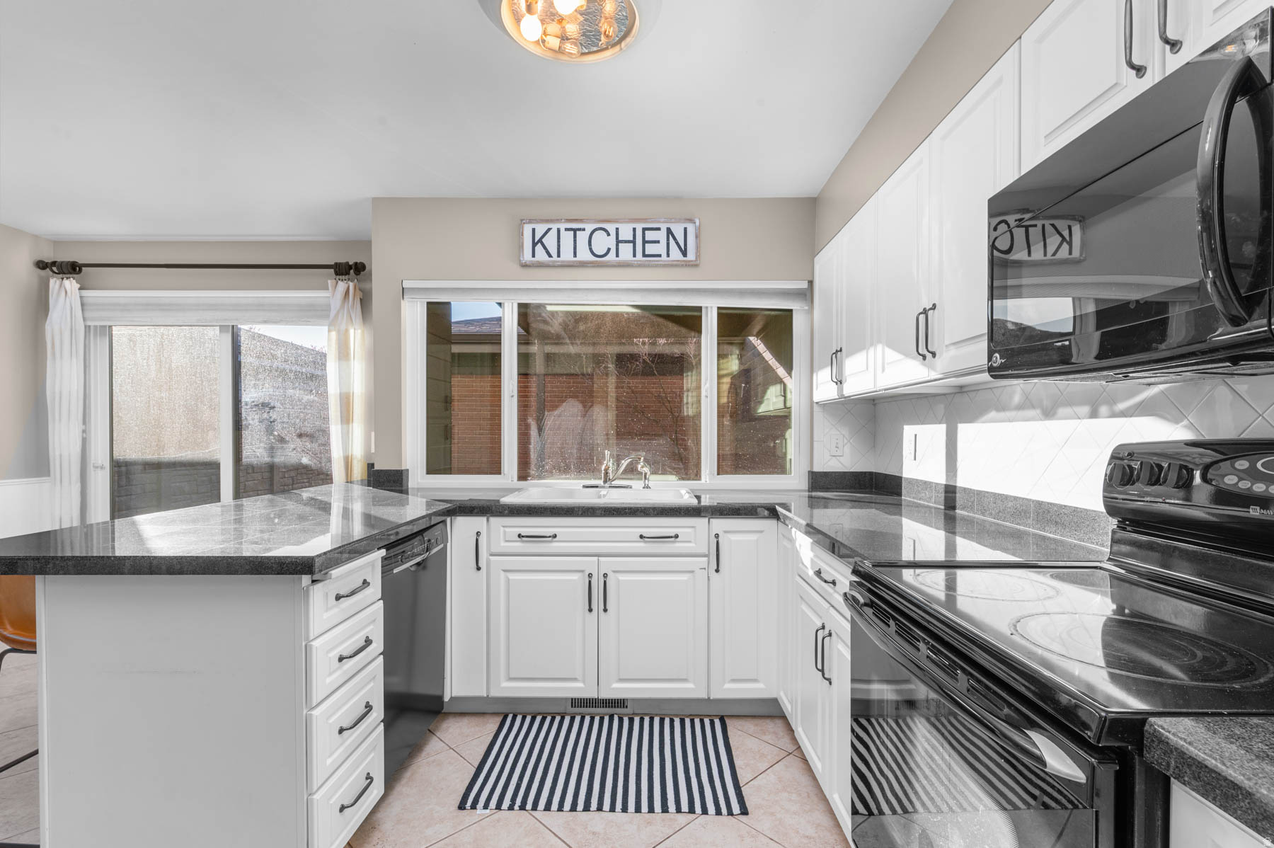 MAPLE HILLS - Residential