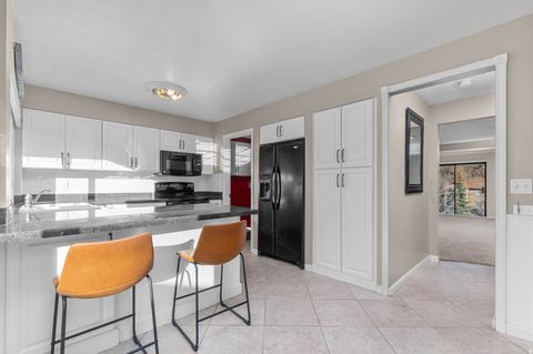 Tiny photo for 2115 S RIDGEWOOD WAY, Bountiful, UT 84010 (MLS # 2145212)