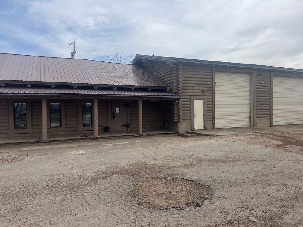 Photo of 2085 W HIGHWAY 40, Roosevelt, UT 84066 (MLS # 2131177)