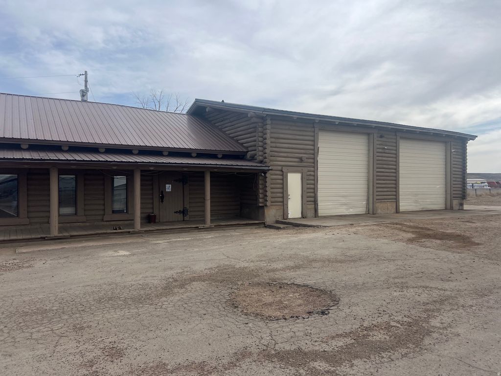 Photo of 2085 W HIGHWAY 40, Roosevelt, UT 84066 (MLS # 2131177)