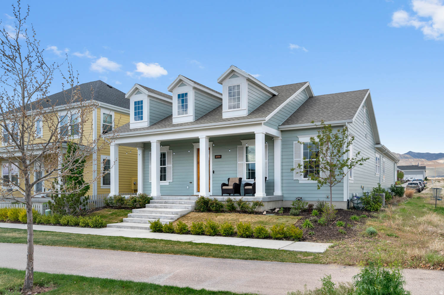 DAYBREAK - Residential