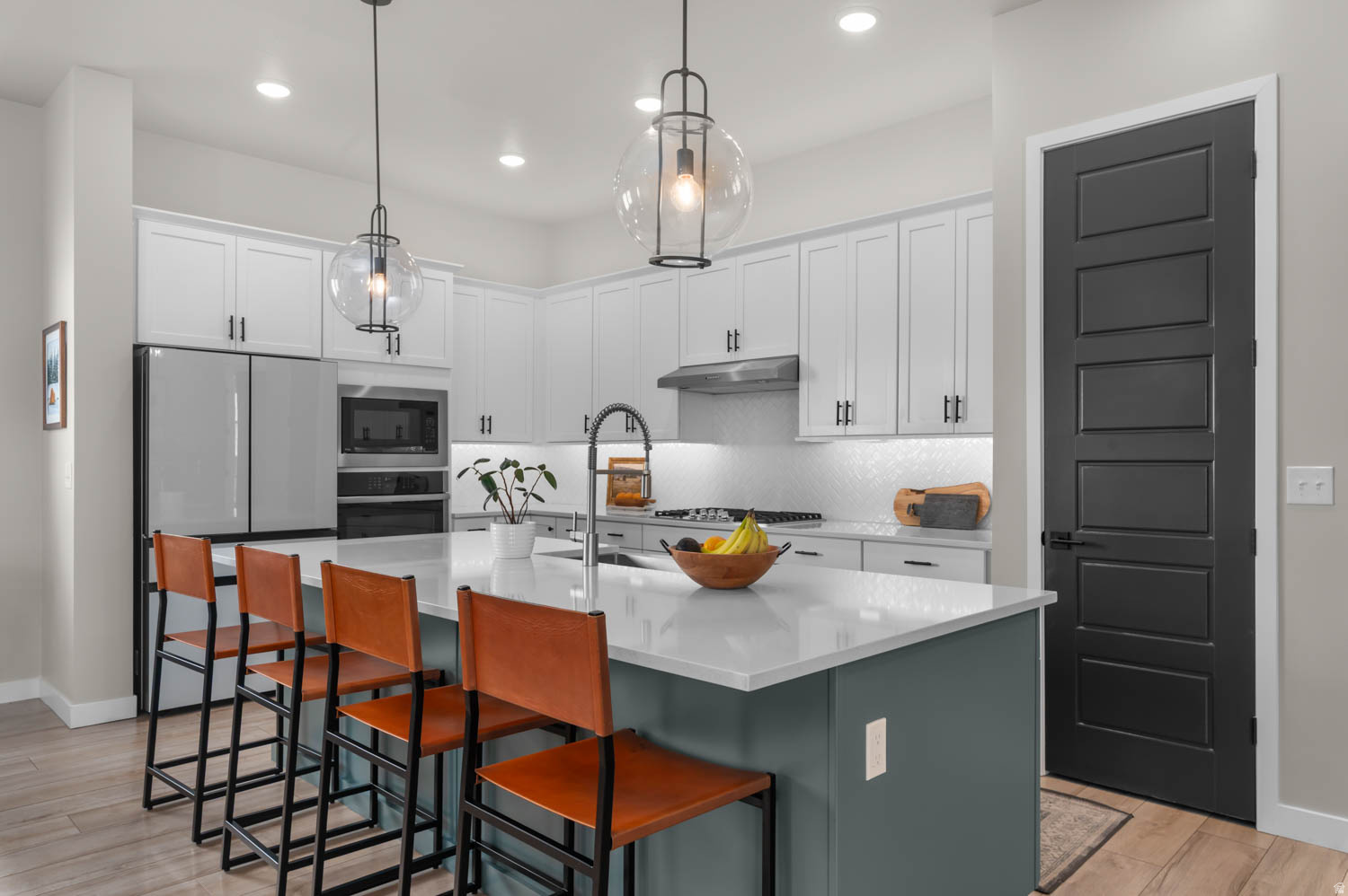 DAYBREAK - Residential