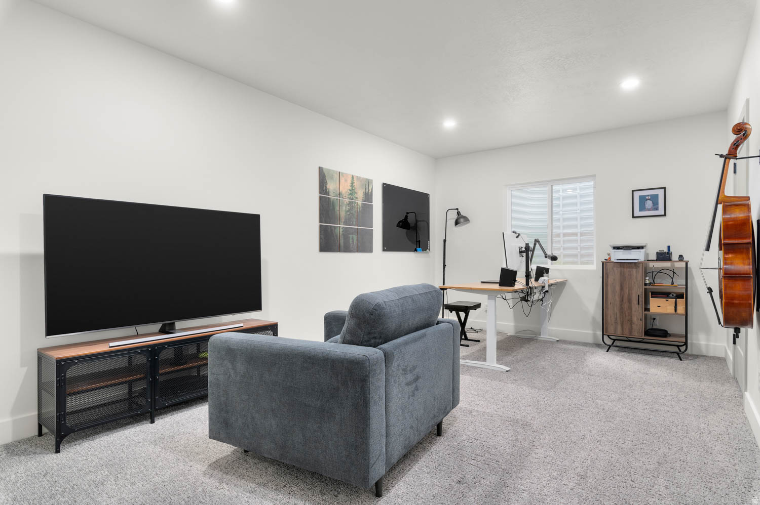 DAYBREAK - Residential