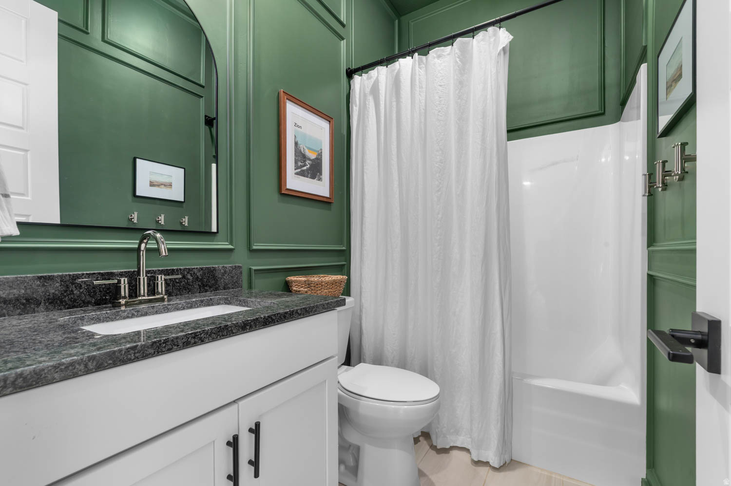 DAYBREAK - Residential