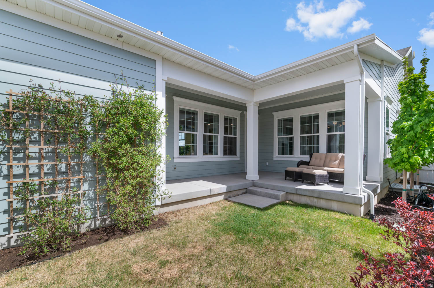 DAYBREAK - Residential