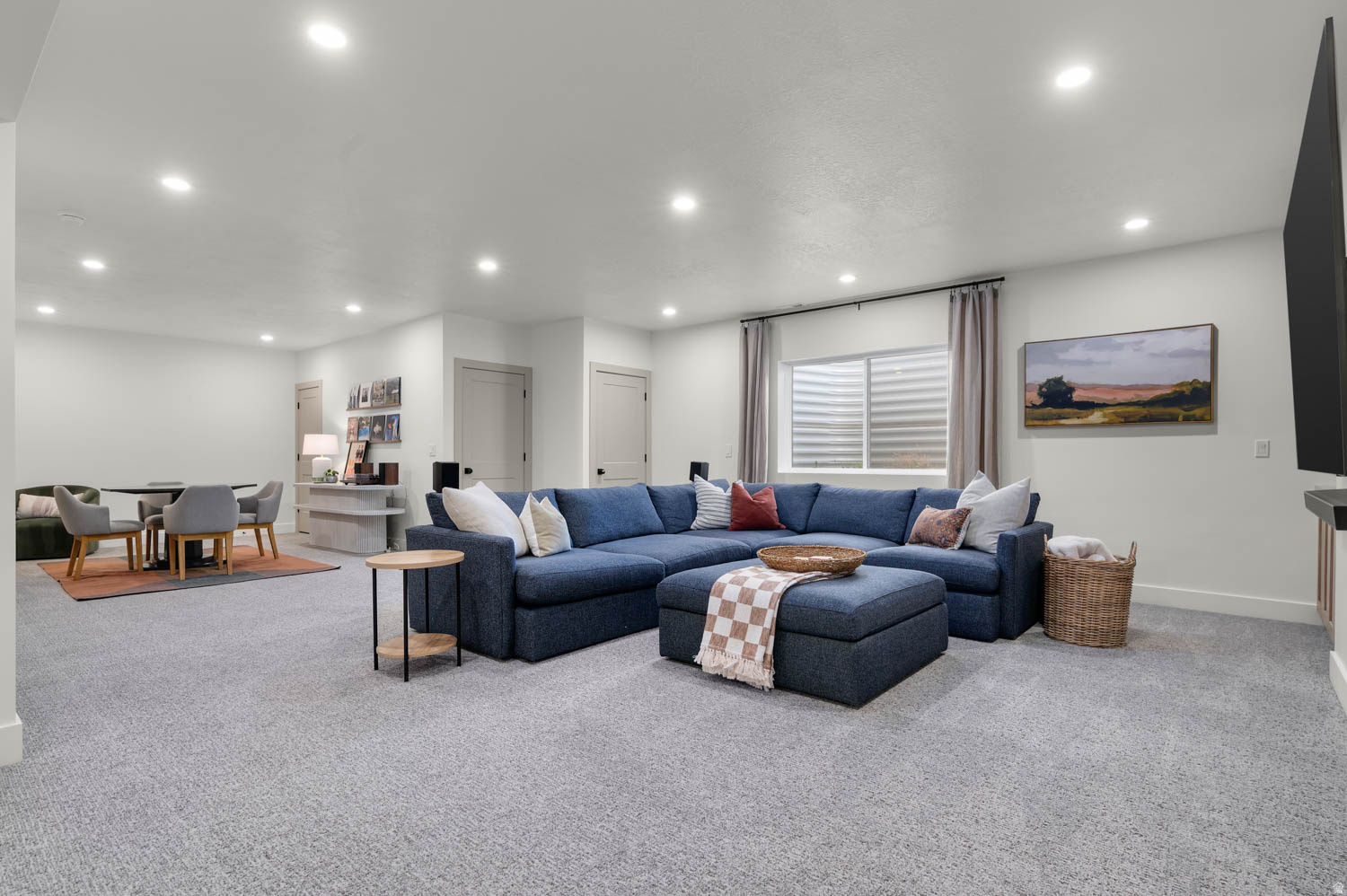 DAYBREAK - Residential