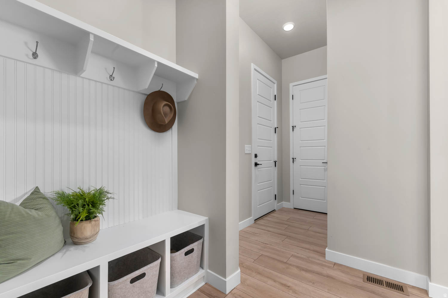 DAYBREAK - Residential