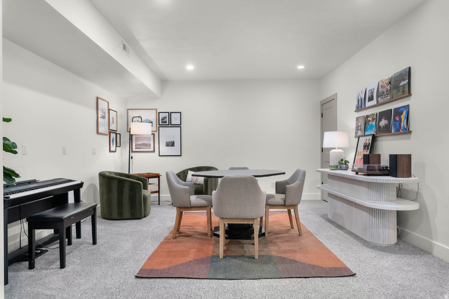 DAYBREAK - Residential