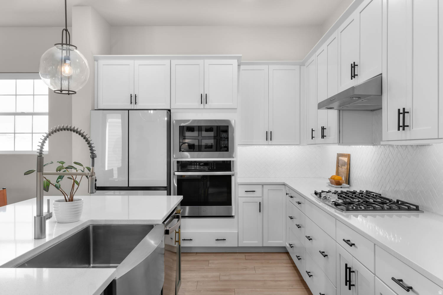 DAYBREAK - Residential