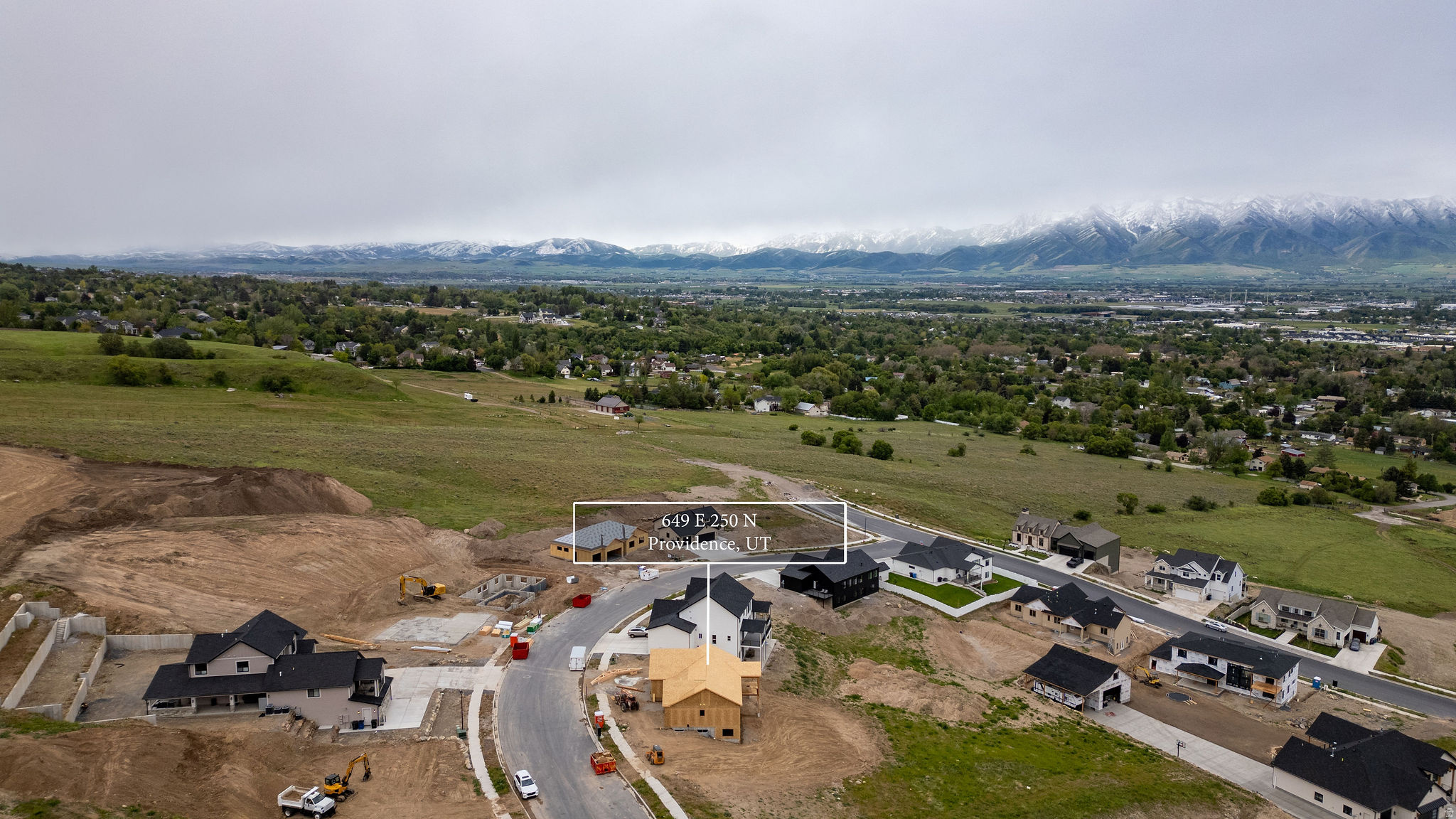 HOMES AT THE KNOLL - Residential