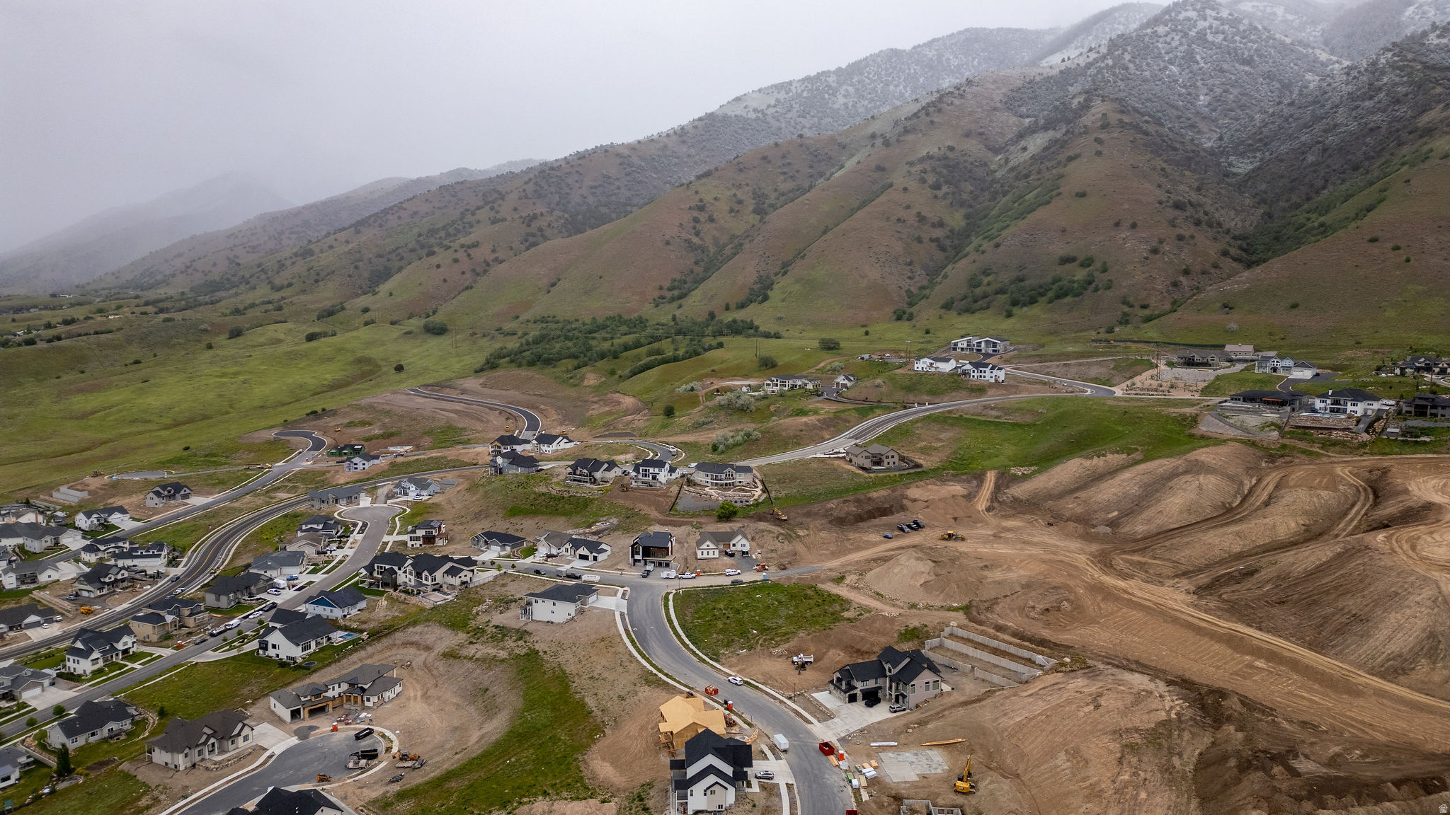 HOMES AT THE KNOLL - Residential