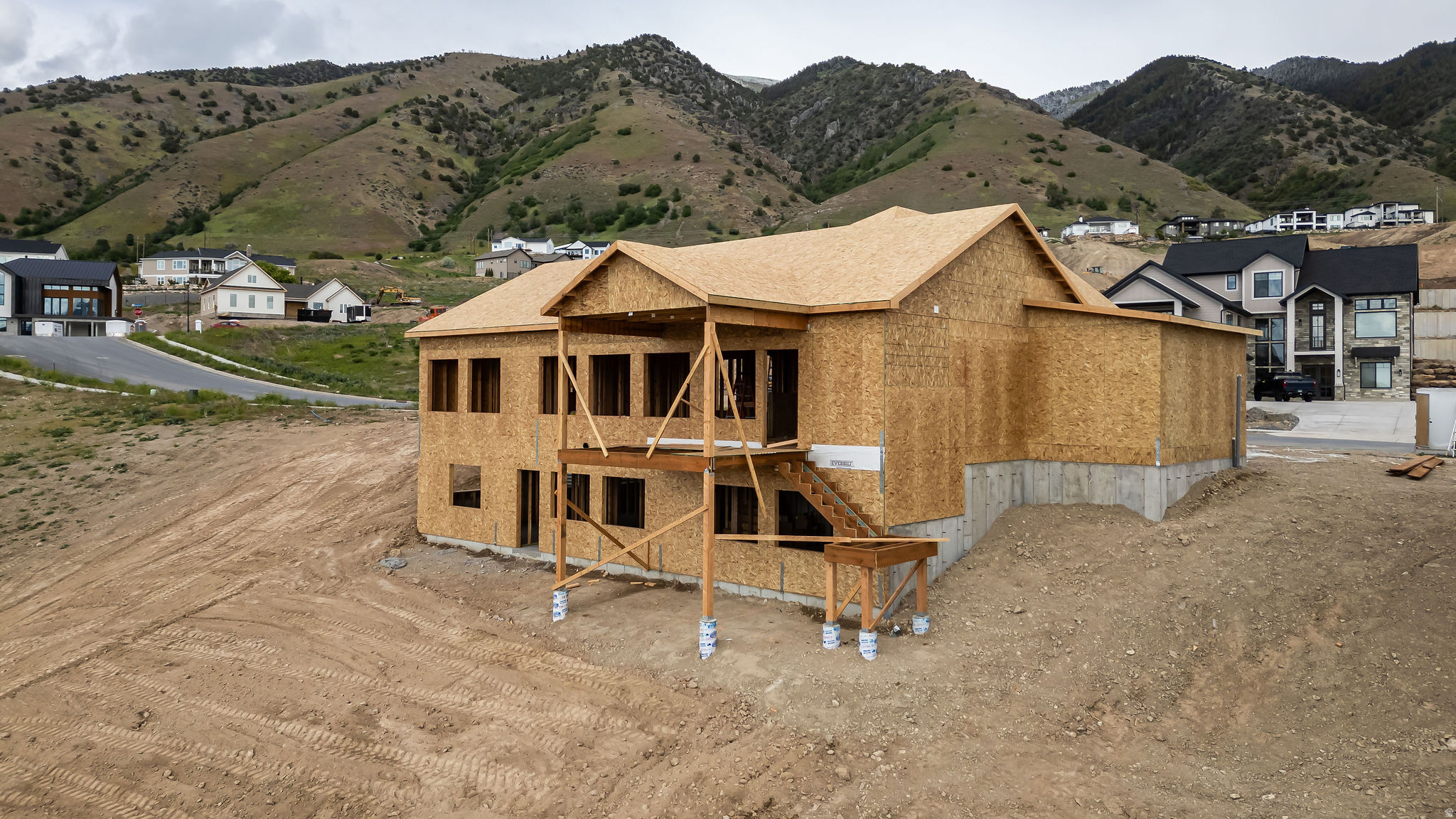 HOMES AT THE KNOLL - Residential