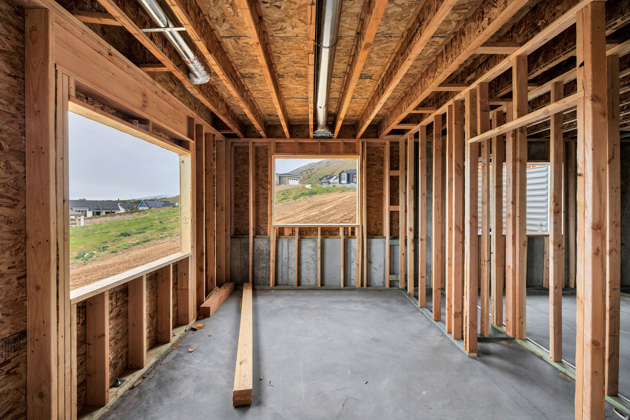 HOMES AT THE KNOLL - Residential