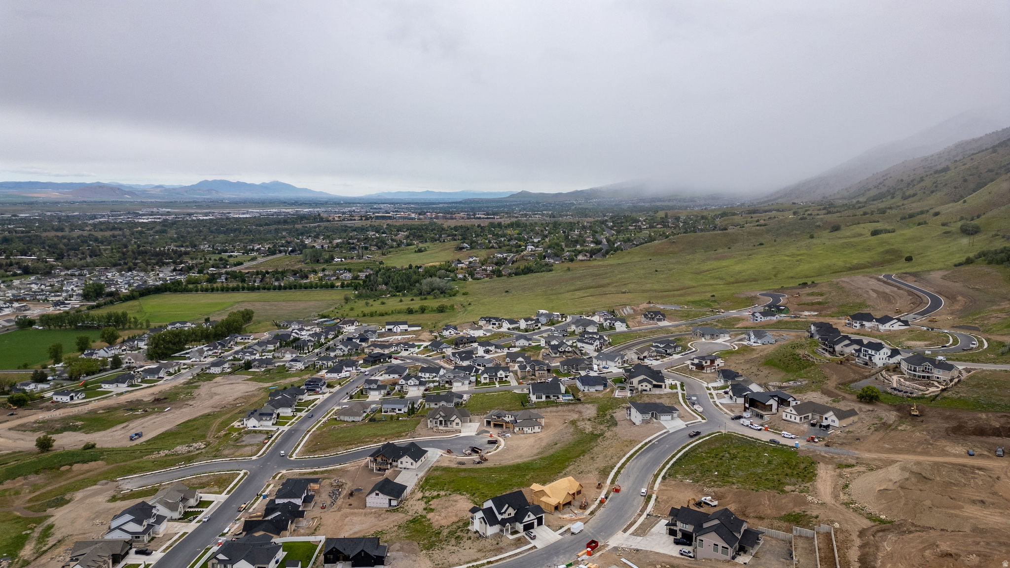 HOMES AT THE KNOLL - Residential