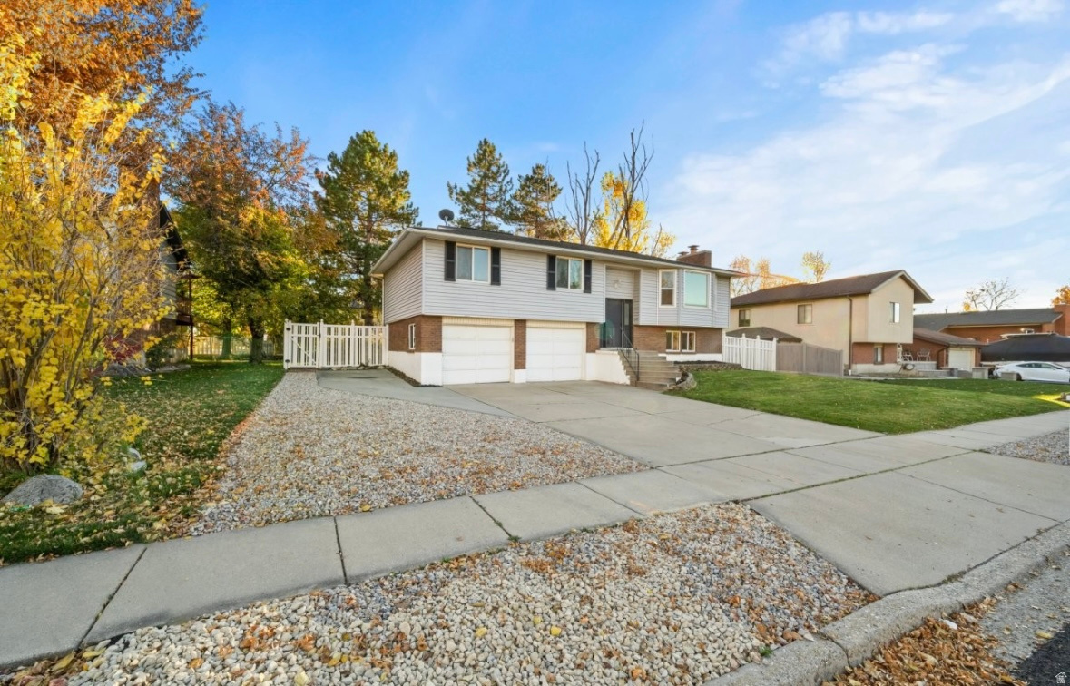 DEUEL CREEK ESTATES - Residential