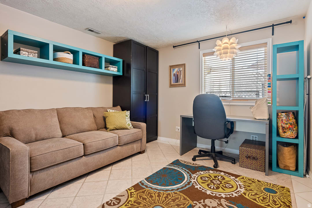 CANYON GROVE - Residential