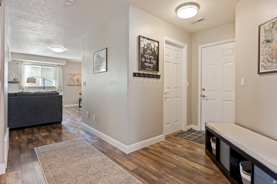 CANYON GROVE - Residential