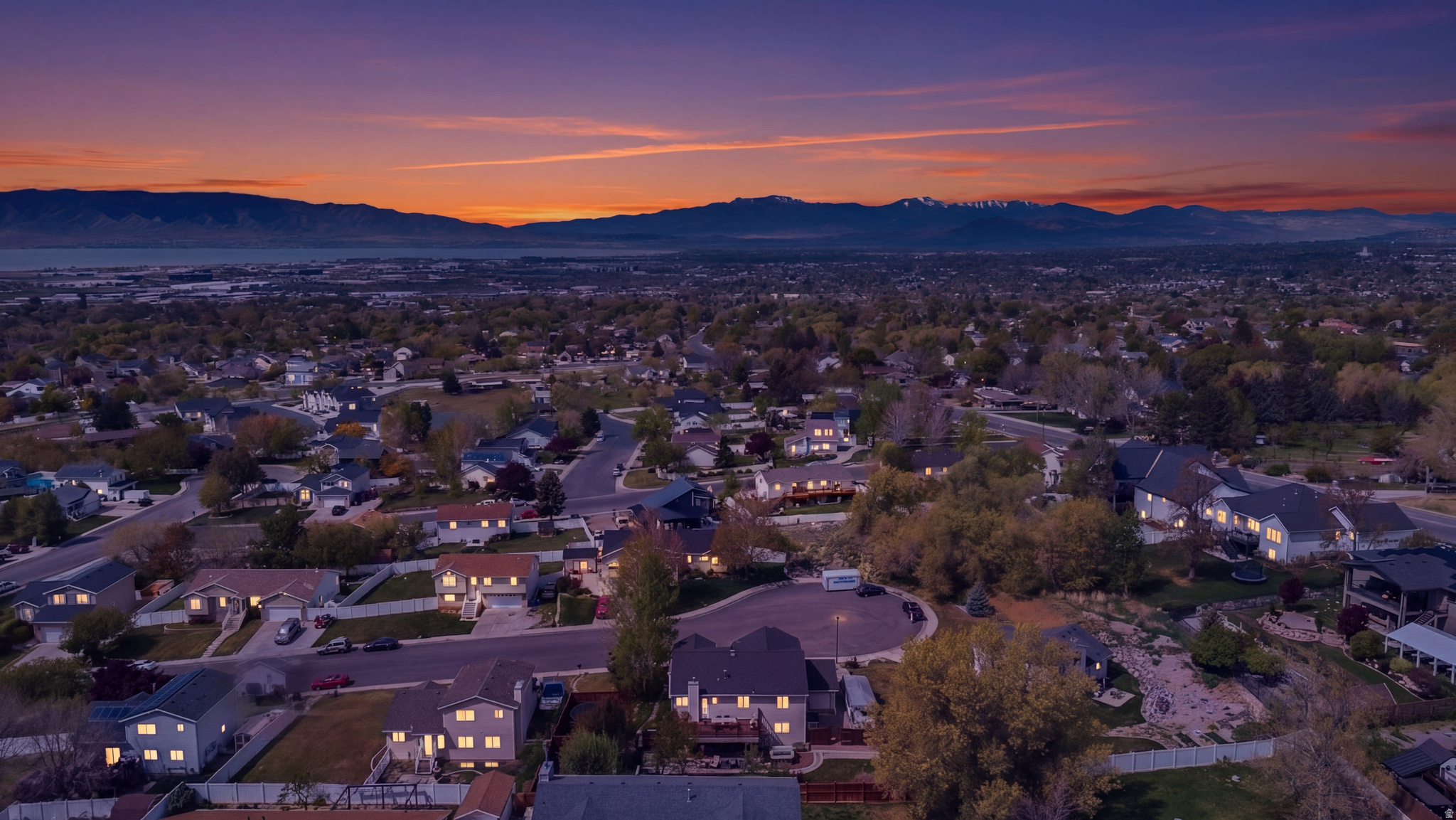 CANYON GROVE - Residential
