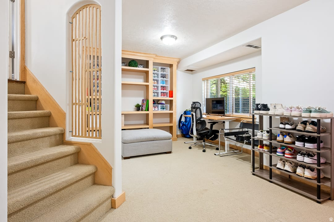 CANYON GROVE - Residential