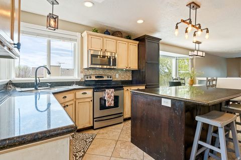 Tiny photo for 548 N 990 E, Pleasant Grove, UT 84062 (MLS # 2149934)