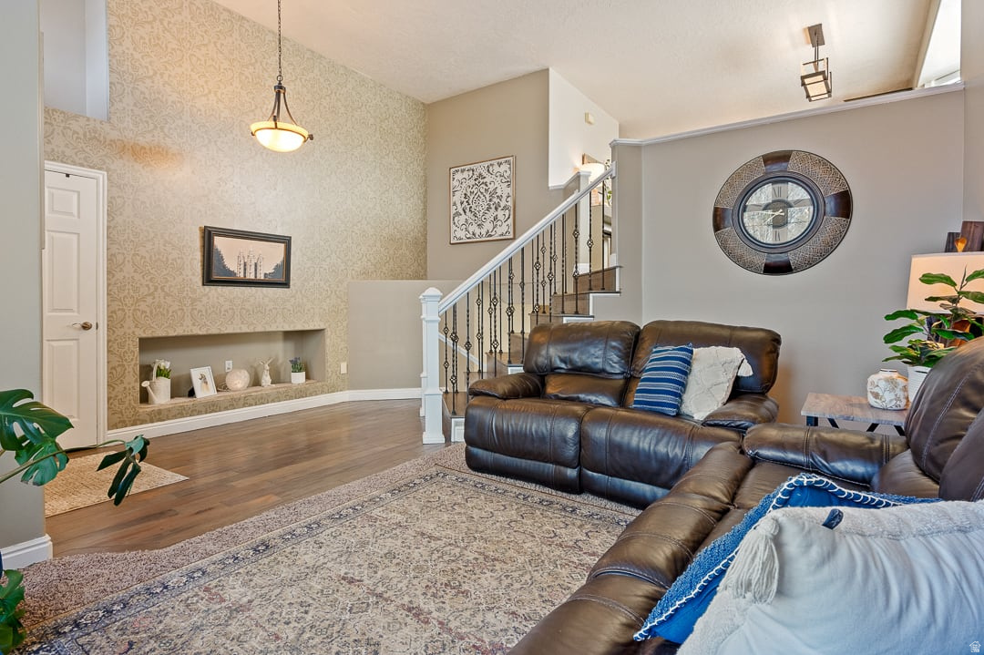 CANYON GROVE - Residential