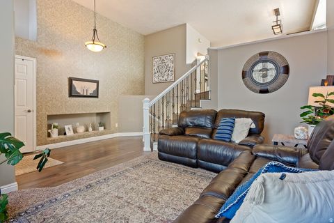 Tiny photo for 548 N 990 E, Pleasant Grove, UT 84062 (MLS # 2149934)