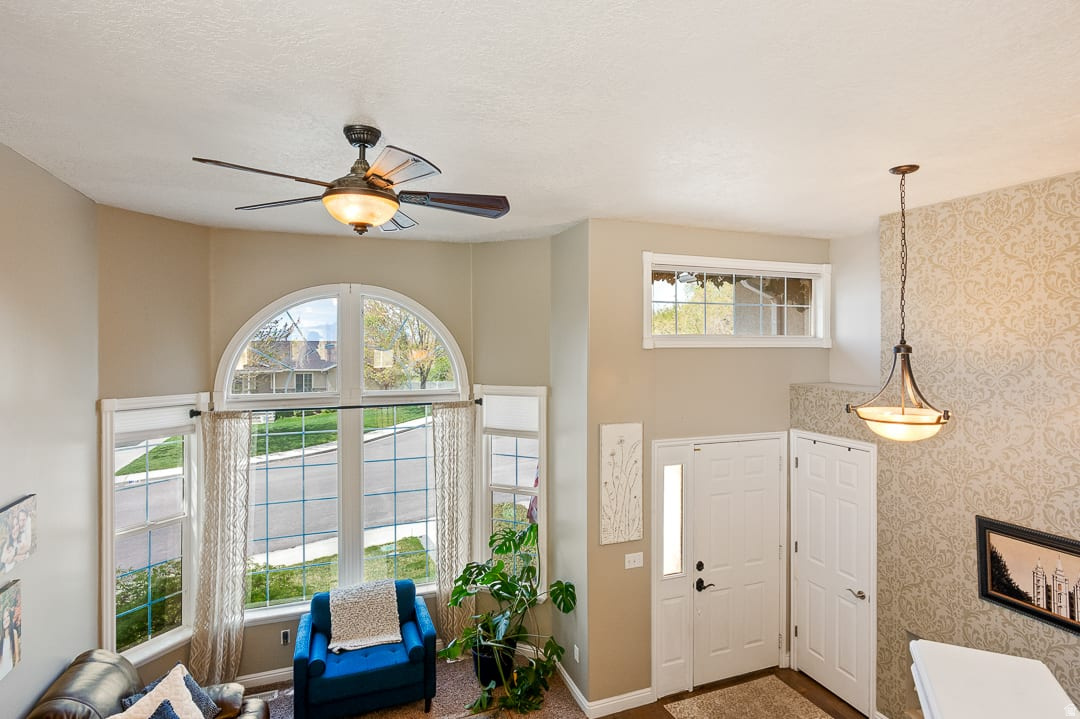 CANYON GROVE - Residential