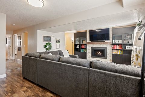 Tiny photo for 548 N 990 E, Pleasant Grove, UT 84062 (MLS # 2149934)