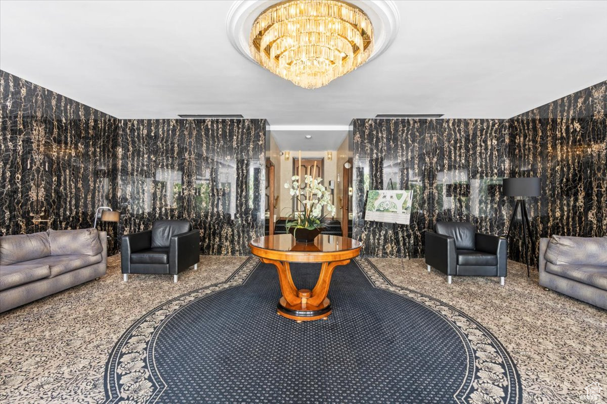 BONNEVILLE TOWER - Residential