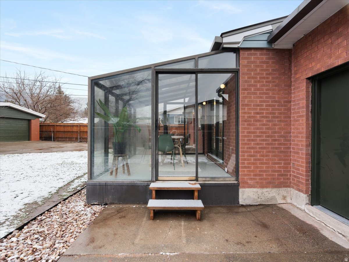 VIEW HEIGHTS - Residential