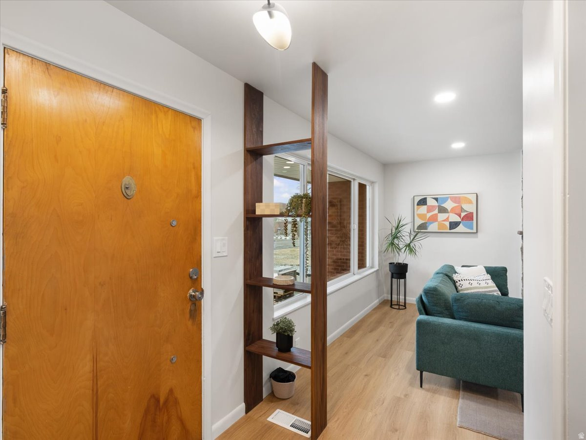 VIEW HEIGHTS - Residential