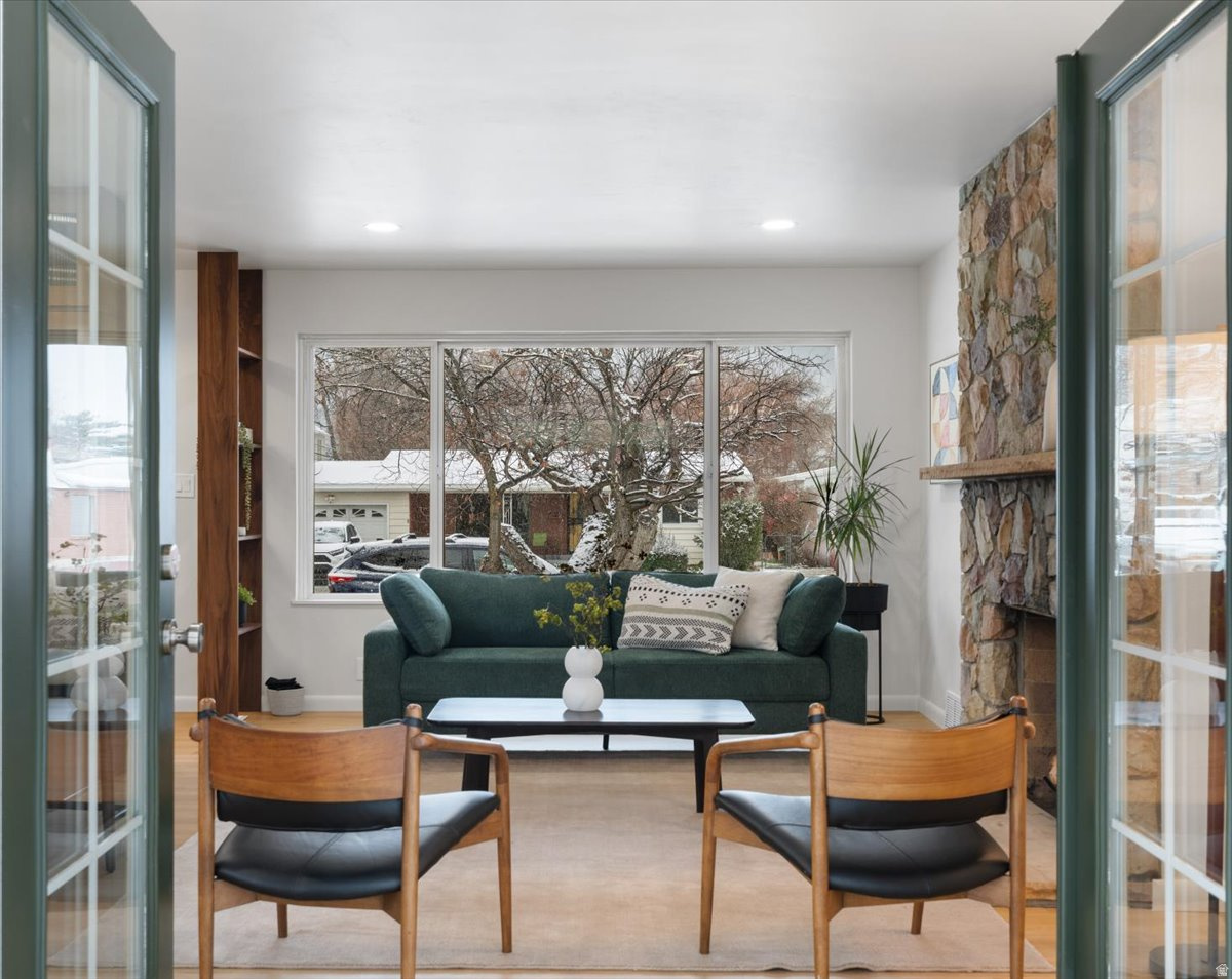 VIEW HEIGHTS - Residential