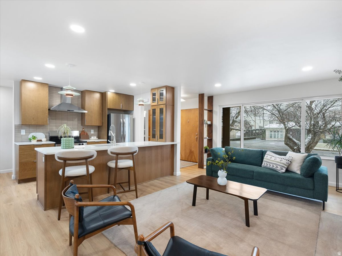 VIEW HEIGHTS - Residential