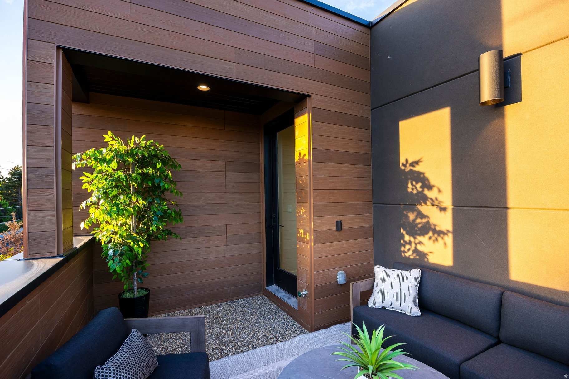 HOLLADAY PARK LANE - Residential