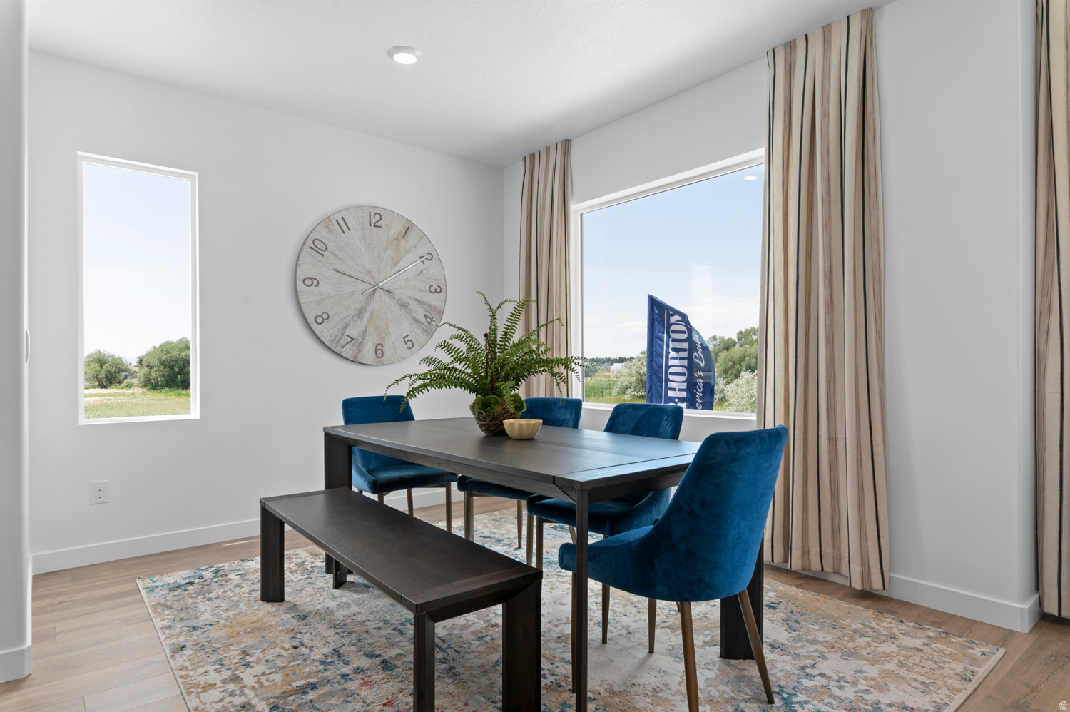 DIXON CREEK - Residential