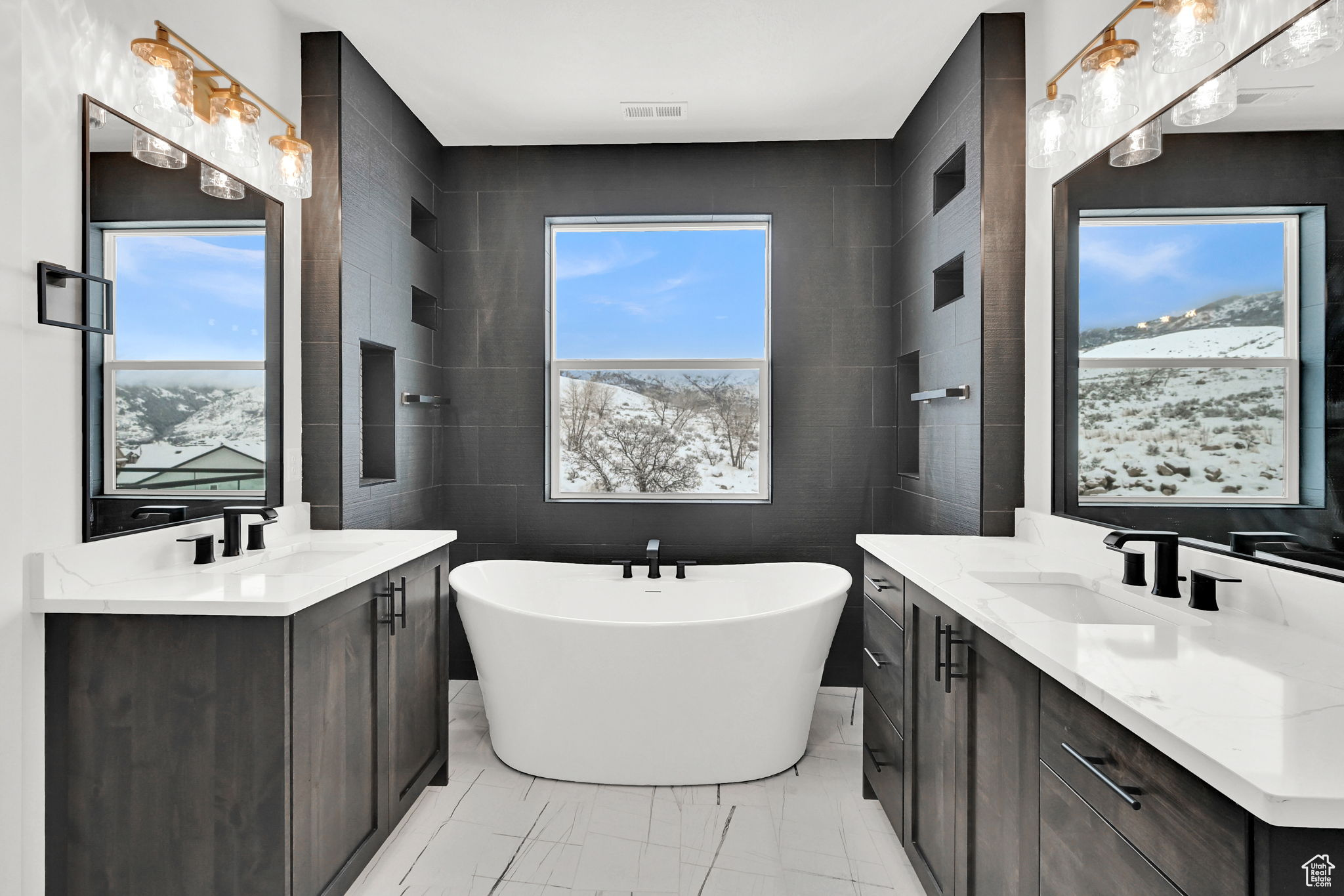 NORTHVIEW ESTATES - Residential
