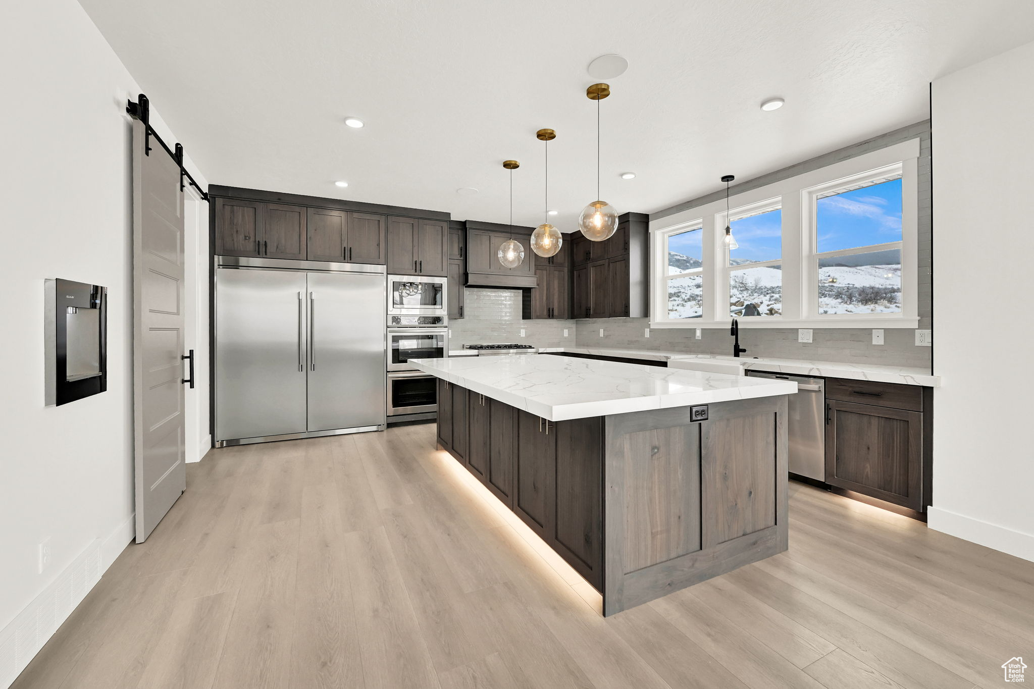 NORTHVIEW ESTATES - Residential