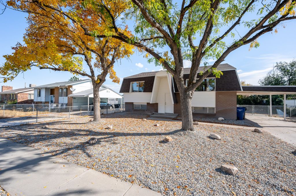 Photo of 3441 S 7930 W, Magna, UT 84044 (MLS # 2139360)