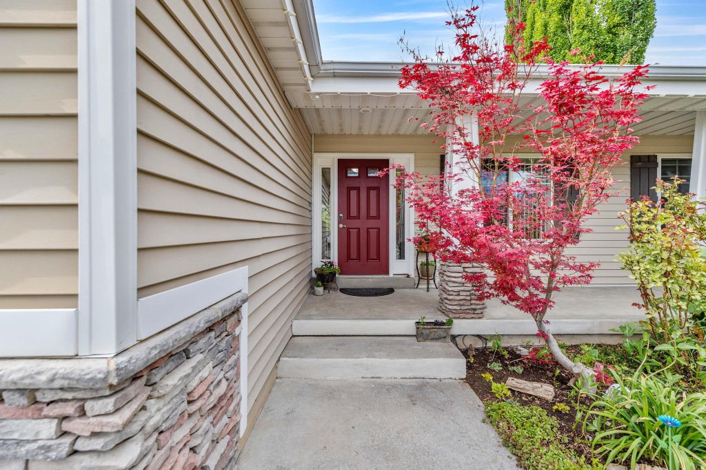 Photo of 609 E 2100 N, North Logan, UT 84341 (MLS # 2162592)