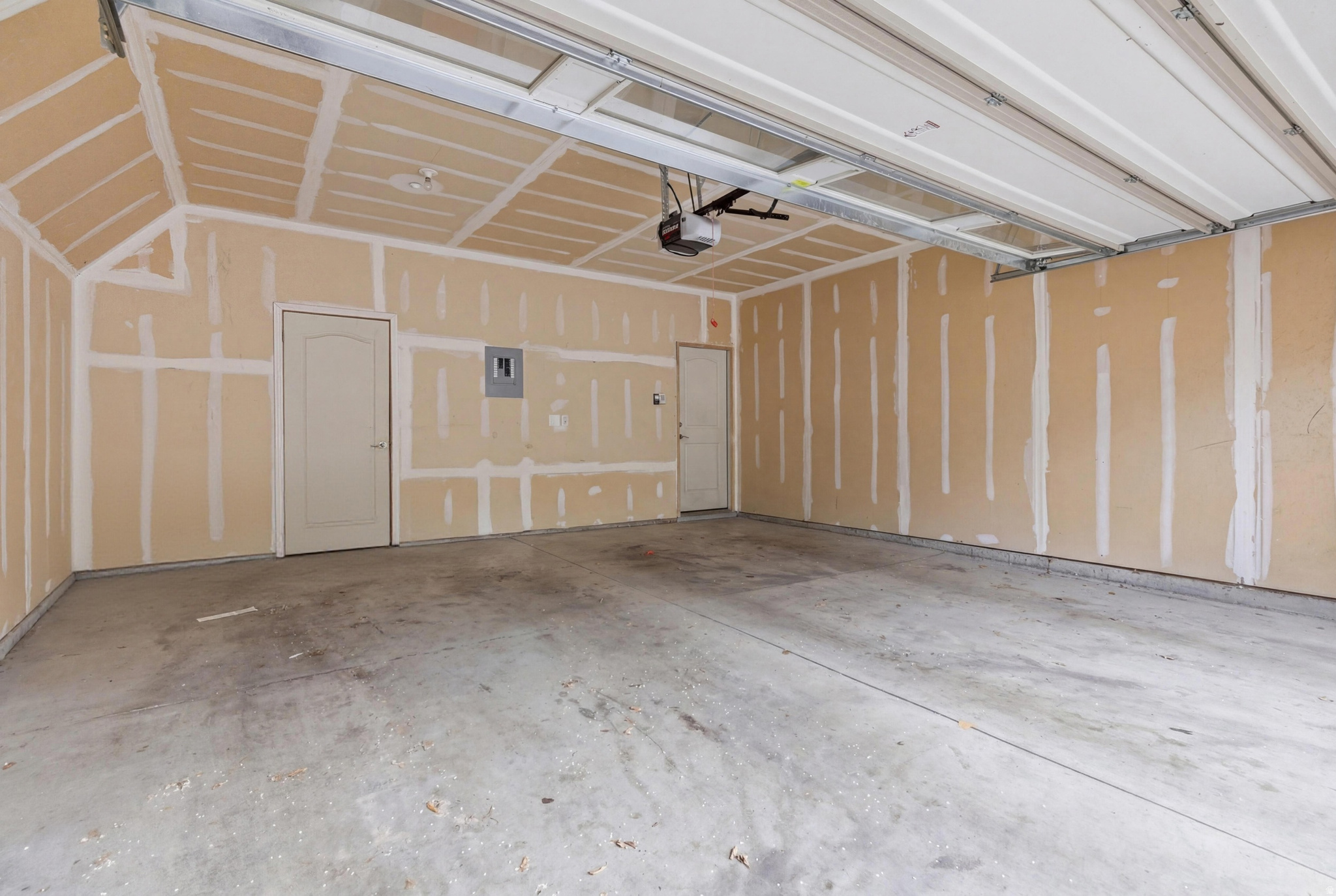 ROCKWELL CONDO - Residential