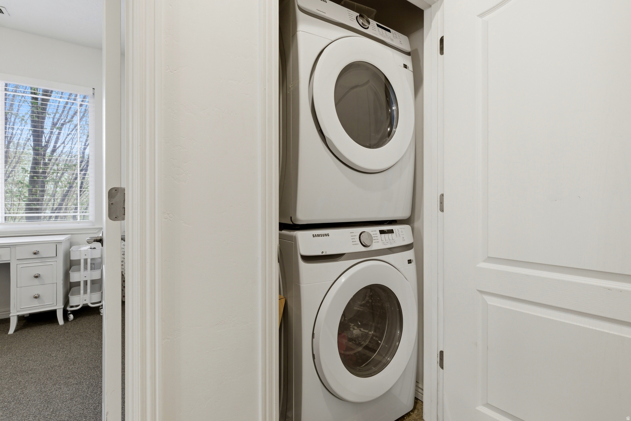 ROCKWELL CONDO - Residential