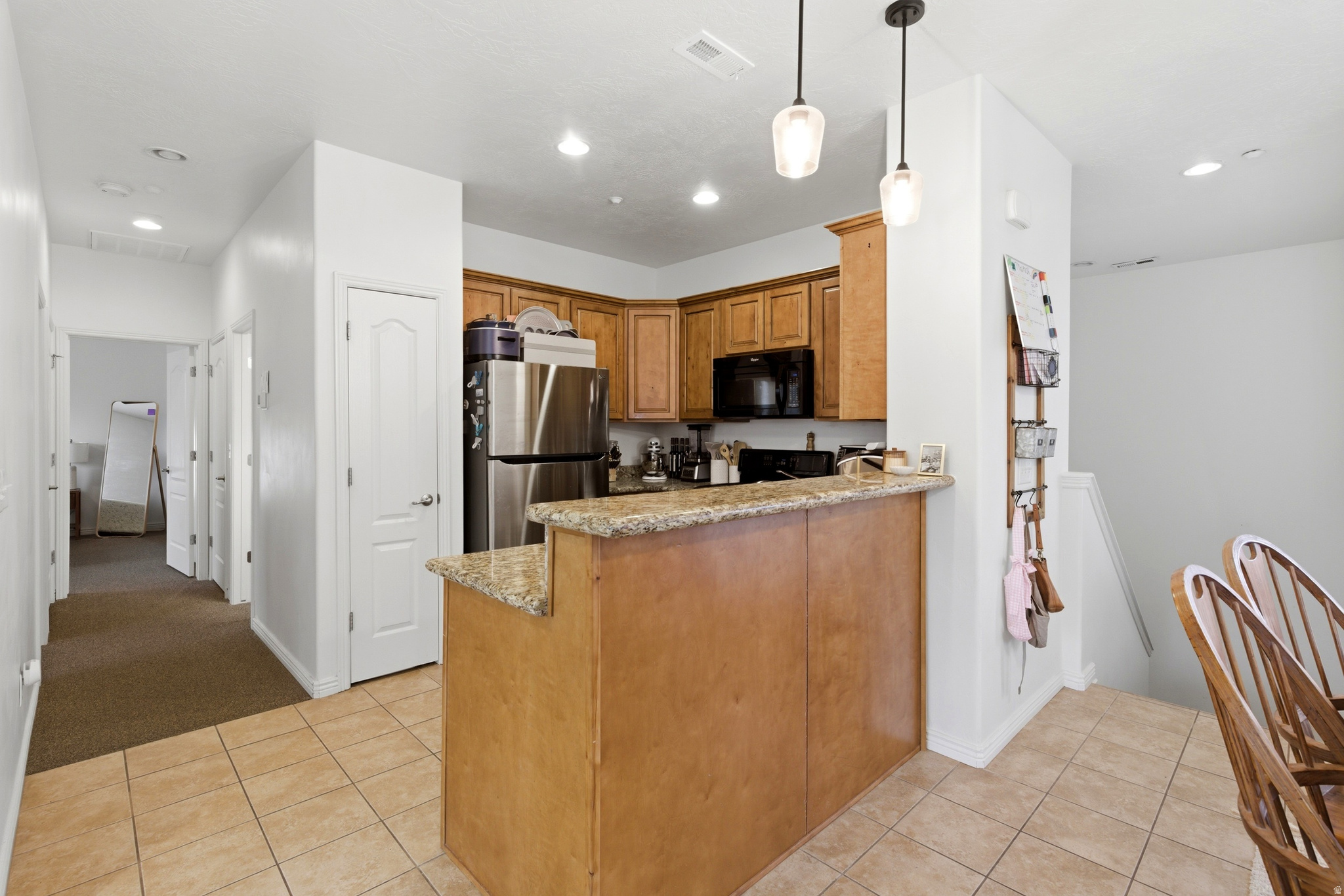 ROCKWELL CONDO - Residential