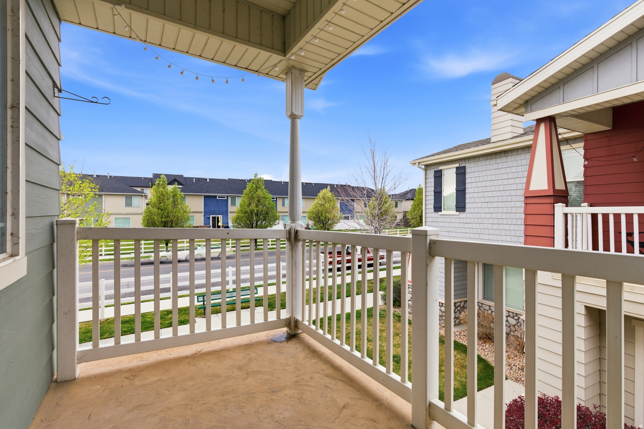 ROCKWELL CONDO - Residential